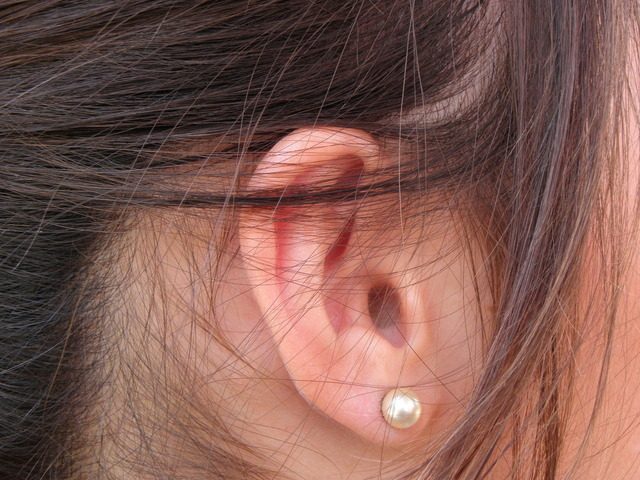 耳の下が痛い原因と対処する方法6つ